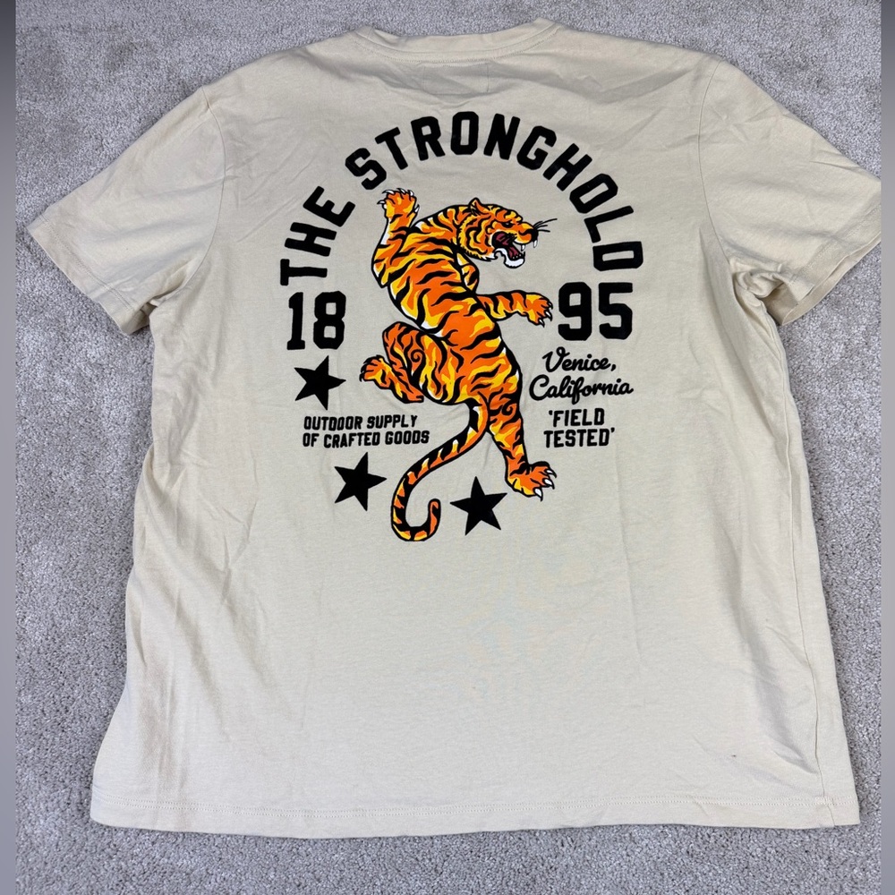 The Stronghold Tiger Graphic‎ Tee Men’s  Lrg Embroidered Short Sleeve Venice, CA